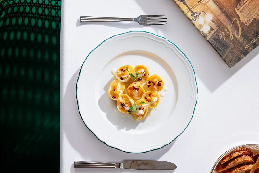 Dish at Chic Nonna, editorial light. Food photography in Dubai by Artur Begel