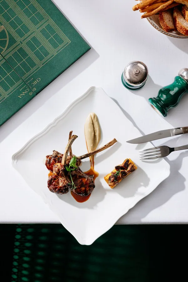 Dish at Chic Nonna, editorial light. Food photography in Dubai by Artur Begel
