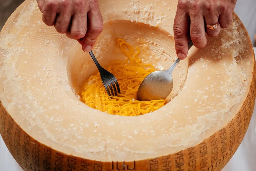 Dish at La Famiglia restaurant, editorial light. Food photography in Dubai by Artur Begel