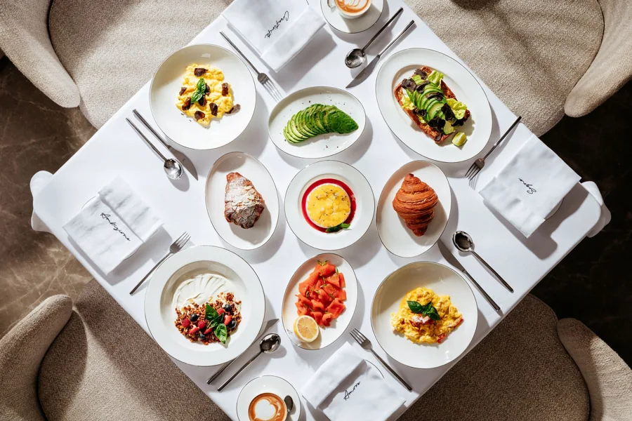 Dish at La Famiglia restaurant, editorial light. Food photography in Dubai by Artur Begel