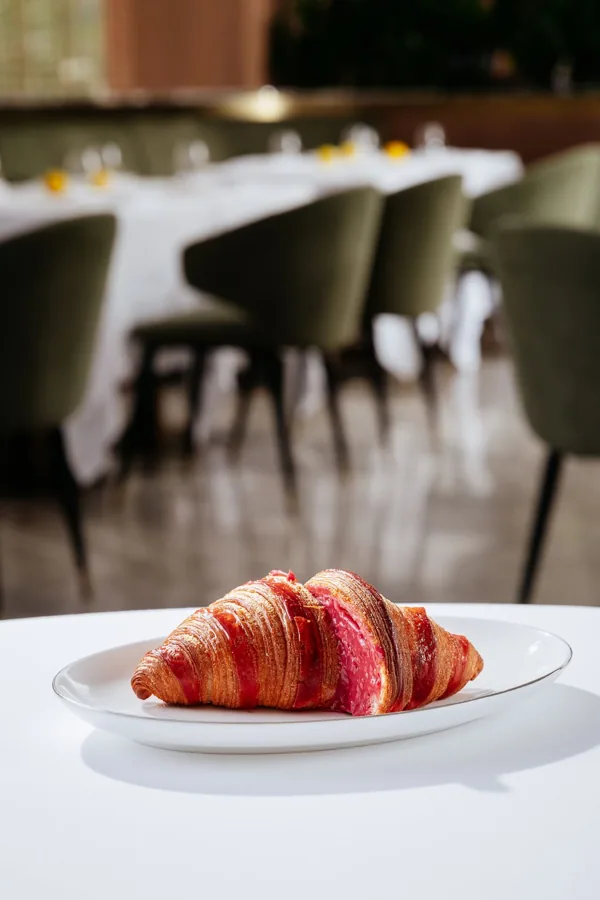 Dish at La Famiglia restaurant, editorial light. Food photography in Dubai by Artur Begel