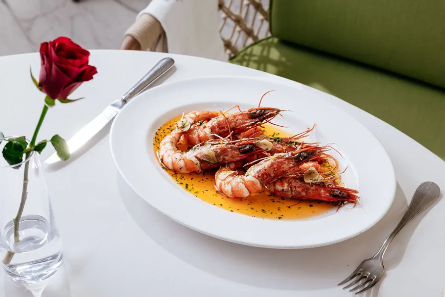 Dish at Novikov, high key light. Food photography in Dubai by Artur Begel