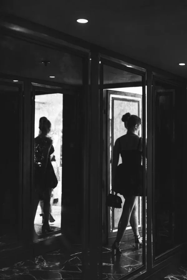 Guests and team at NYX, low key light. Food photography in Dubai by Artur Begel
