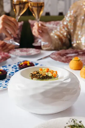 Dish, high key light. Food photography in Dubai by Artur Begel