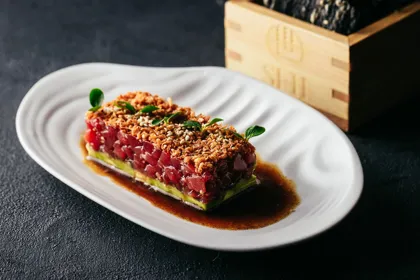 Dish, low key light. Food photography in Dubai by Artur Begel