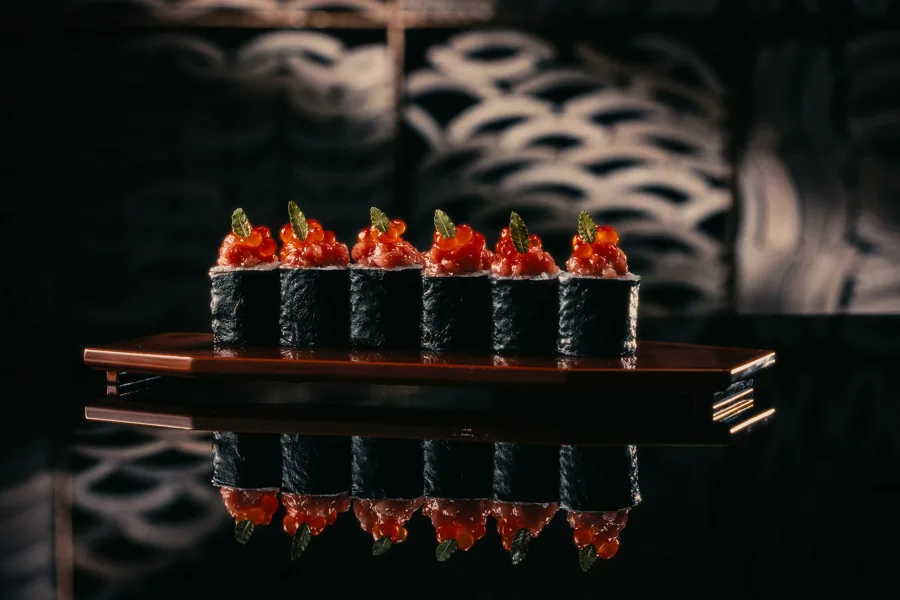 Dish, low key light. Food photography in Dubai by Artur Begel
