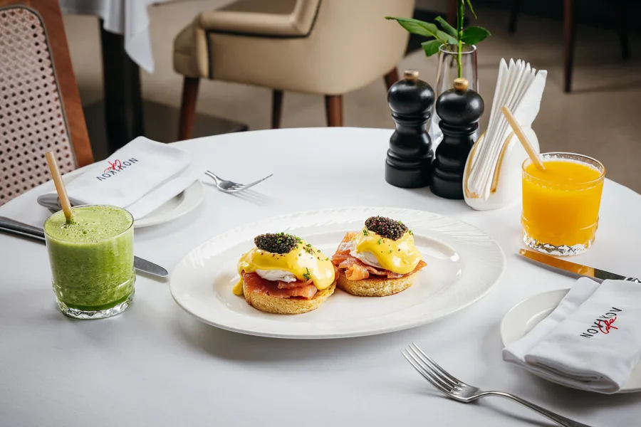 Dish, high key light. Food photography in Dubai by Artur Begel