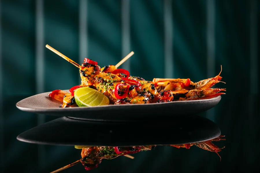 Dish, low key light. Food photography in Dubai by Artur Begel