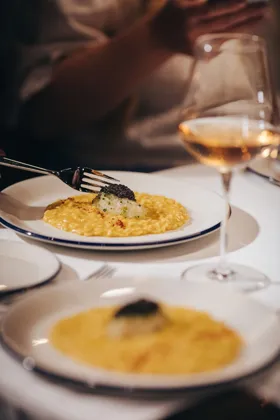 Dish, high key light. Food photography in Dubai by Artur Begel