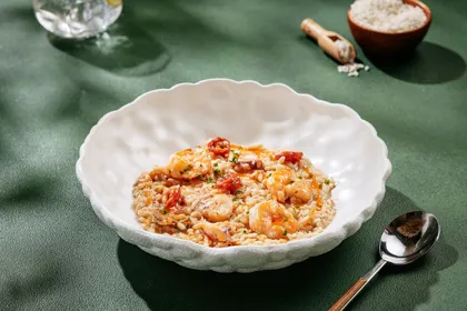 Dish, high key light. Food photography in Dubai by Artur Begel