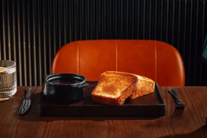 Dish, low key light. Food photography in Dubai by Artur Begel