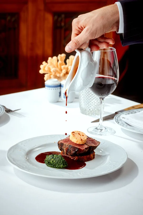 Dish, high key light. Food photography in Dubai by Artur Begel