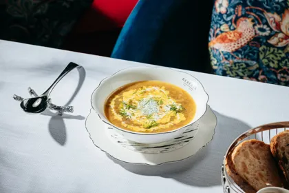 Dish, high key light. Food photography in Dubai by Artur Begel