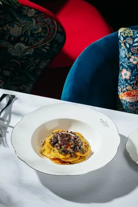 Dish, high key light. Food photography in Dubai by Artur Begel