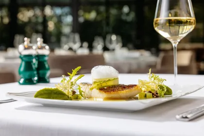 Dish, high key light. Food photography in Dubai by Artur Begel