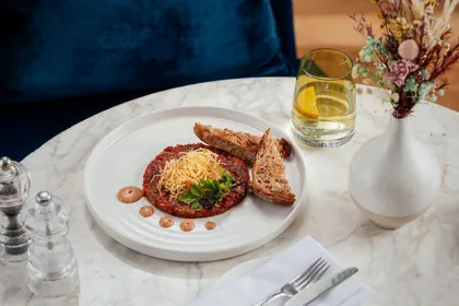 Dish, high key light. Food photography in Dubai by Artur Begel