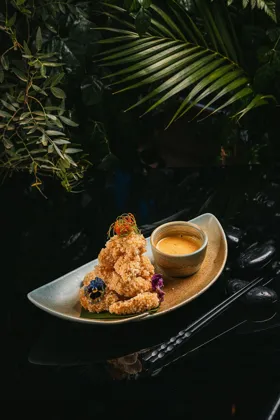 Dish, low key light. Food photography in Dubai by Artur Begel