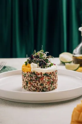 Dish, high key light. Food photography in Dubai by Artur Begel