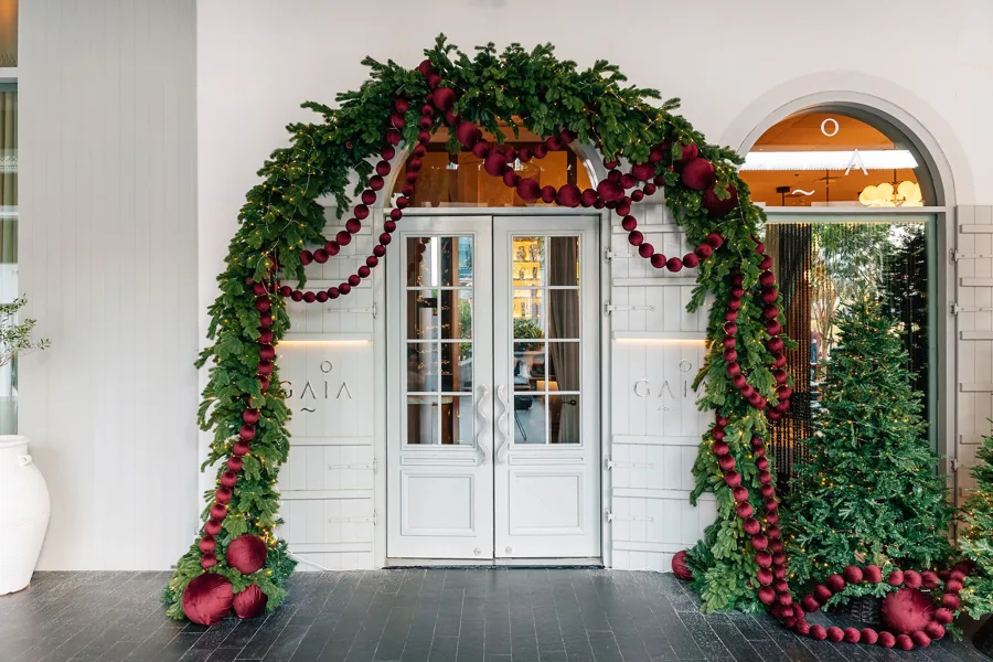 Interior. Food photography in Dubai by Artur Begel