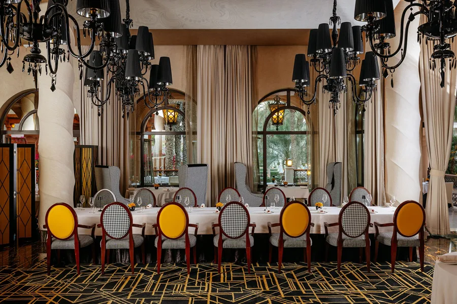 Interior. Food photography in Dubai by Artur Begel