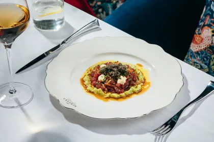 Dish, high key light. Food photography in Dubai by Artur Begel