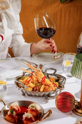 Dish, high key light. Food photography in Dubai by Artur Begel