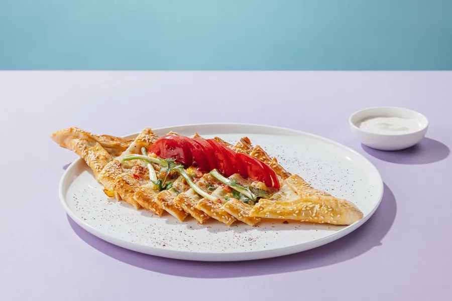 Dish, high key light. Food photography in Dubai by Artur Begel