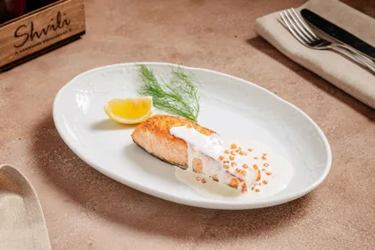 Dish, high key light. Food photography in Dubai by Artur Begel