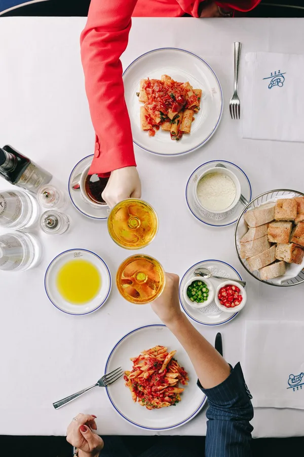 Dish, high key light. Food photography in Dubai by Artur Begel
