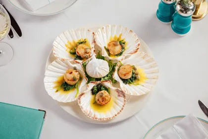 Dish, high key light. Food photography in Dubai by Artur Begel