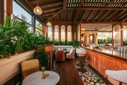 Interior, high key light. Food photography in Dubai by Artur Begel