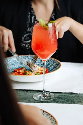 Drink, high key light. Food photography in Dubai by Artur Begel