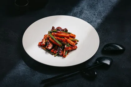 Dish, low key light. Food photography in Dubai by Artur Begel
