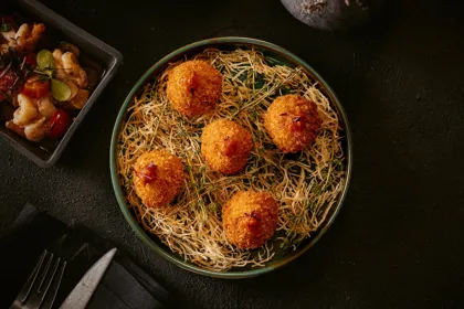Dish, low key light. Food photography in Dubai by Artur Begel