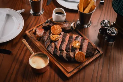Dish, high key light. Food photography in Dubai by Artur Begel