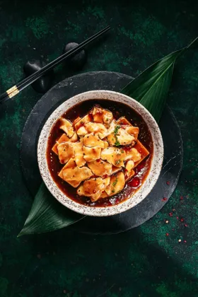 Dish, low key light. Food photography in Dubai by Artur Begel