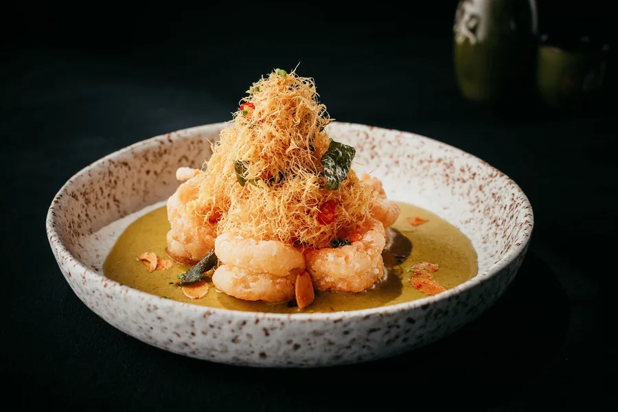Dish, low key light. Food photography in Dubai by Artur Begel
