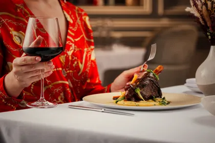 Dish, high key light. Food photography in Dubai by Artur Begel