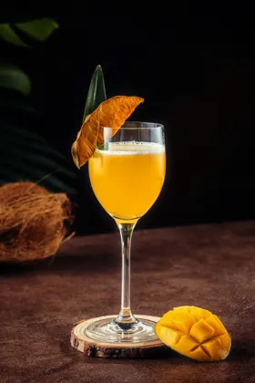 Drink. Food photography in Dubai by Artur Begel