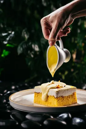 Dish, low key light. Food photography in Dubai by Artur Begel