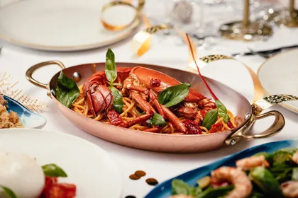 Dish, high key light. Food photography in Dubai by Artur Begel