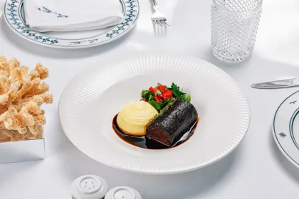 Dish, high key light. Food photography in Dubai by Artur Begel