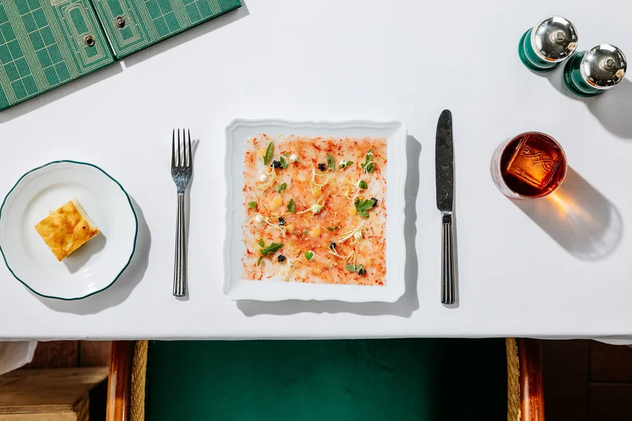 Dish, high key light. Food photography in Dubai by Artur Begel