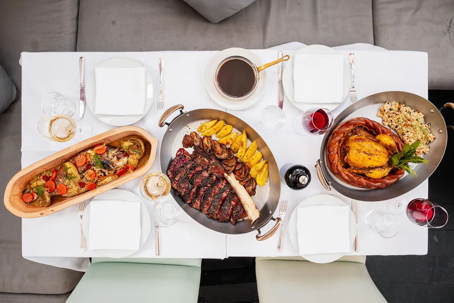 Dish, high key light. Food photography in Dubai by Artur Begel