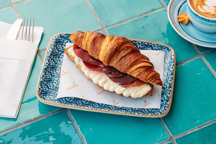 Dish. Food photography in Dubai by Artur Begel