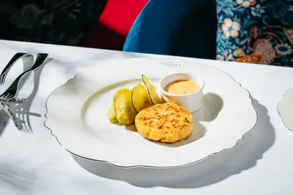 Dish, high key light. Food photography in Dubai by Artur Begel