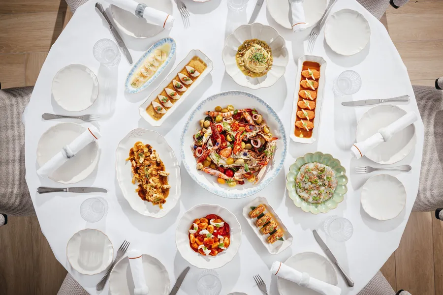 Dish, high key light. Food photography in Dubai by Artur Begel