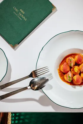 Dish, high key light. Food photography in Dubai by Artur Begel