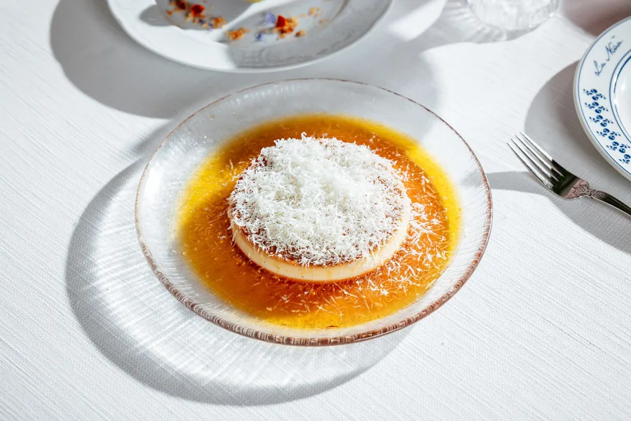 Dish, high key light. Food photography in Dubai by Artur Begel