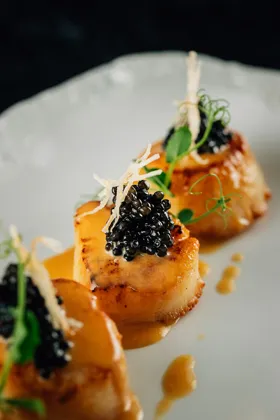 Dish, low key light. Food photography in Dubai by Artur Begel